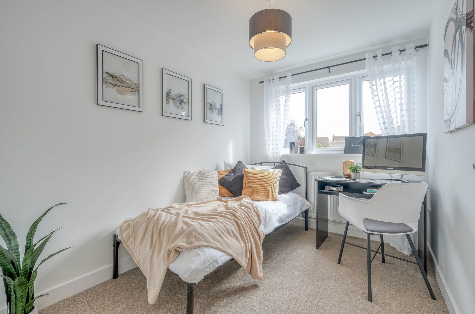 Warwick Close Third Bedroom